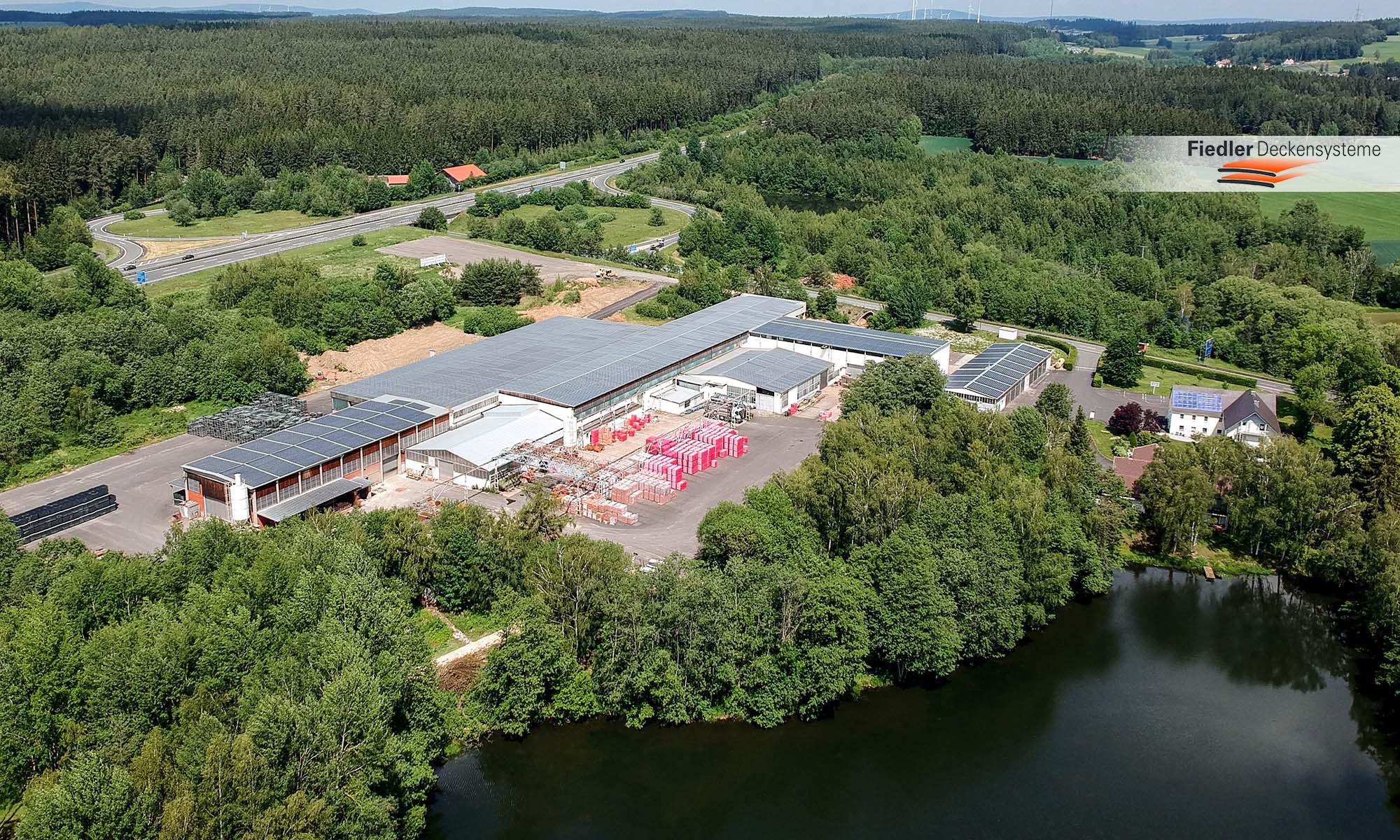 Fiedler Deckensysteme Luftaufnahme Werk Marktredwitz